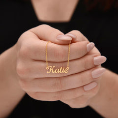 classic-style-name-necklace-shop-231564-8381